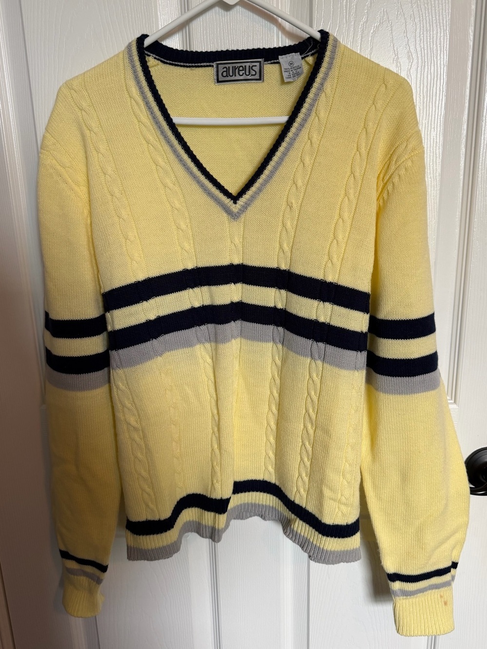 Aureus vintage v-neck cable knit sweater yellow w navy & gray trim med - flaws